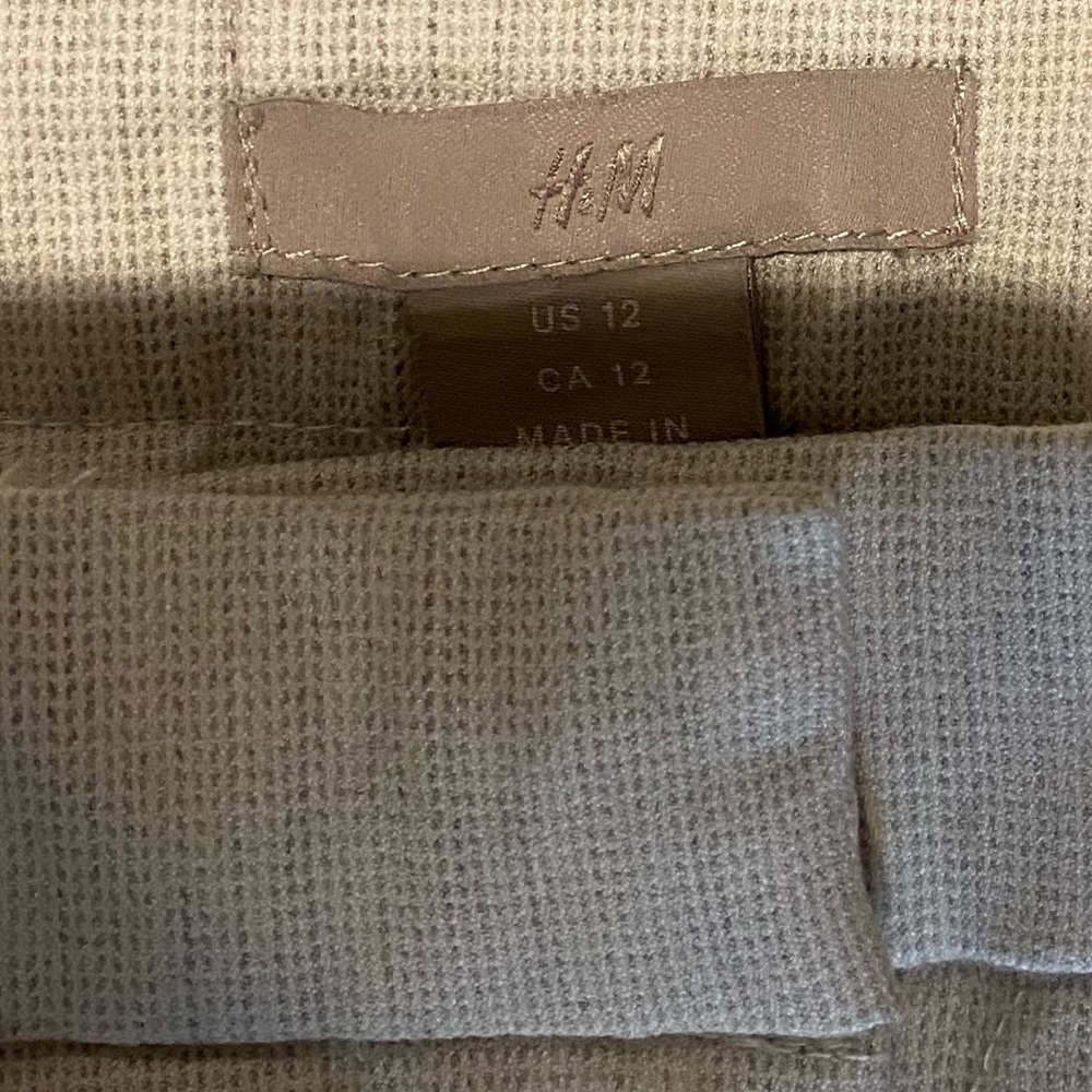 H&M slacks🔥 - Picture 3 of 5